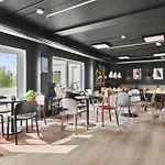 Aiden By Western Hotel 3*