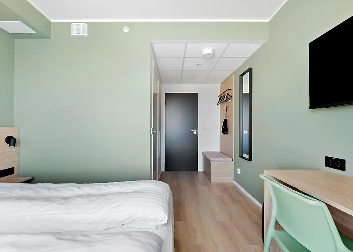 Aiden By Western Οντένσε